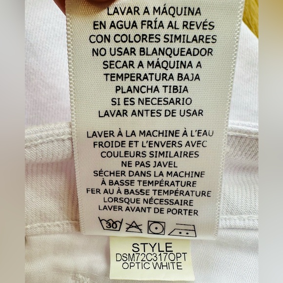 NEW! Dear John Optic White Denim Remi Super High Rise Shorts - Picture 13 of 14